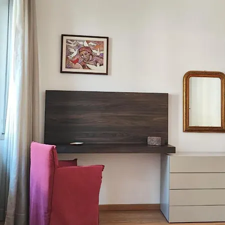 Giulia's Seaside アパート *